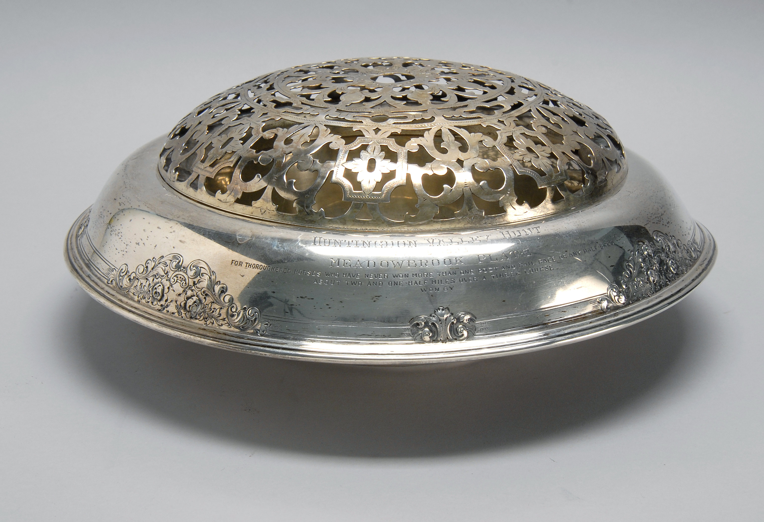 Appraisal: STERLING SILVER CENTERPIECE BOWL BY INTERNATIONAL SILVER CO With rolled