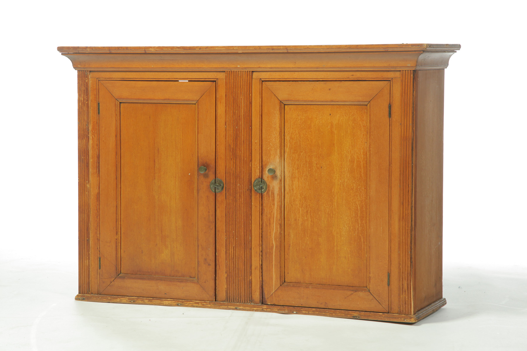 Appraisal: SHERATON HANGING CUPBOARD American st quarter- th century pine Coved