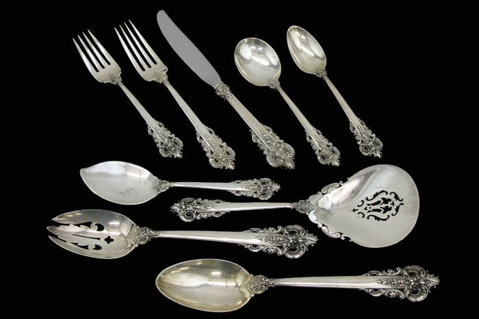 Appraisal: WALLACE STERLING SILVER FLATWARE SET pieces in the Grand Baroque