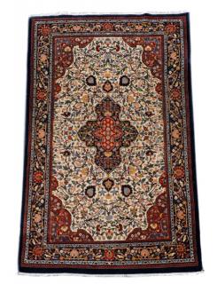 Appraisal: Hand Woven Persian Mahal Wool Iran Floral center Medallion Floral