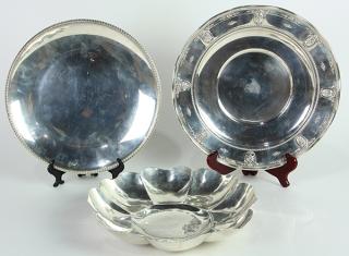 Appraisal: lot of American sterling silver trays consisting of a Wallace