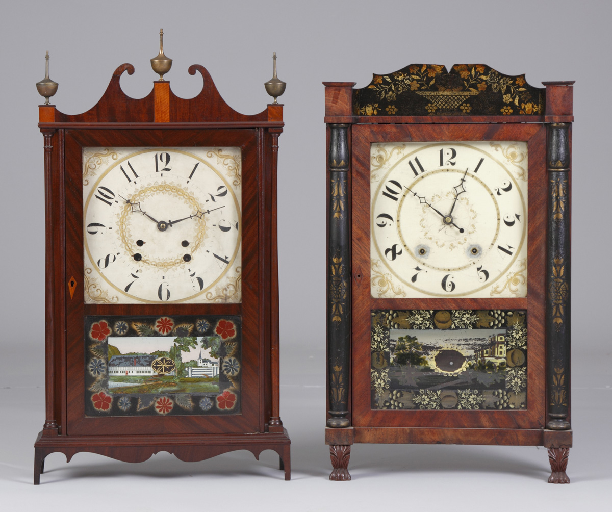 Appraisal: Seth Thomas Shelf Clock Mahogany case with applied stenciled columns