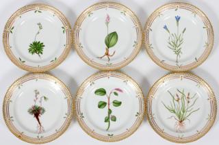 Appraisal: ROYAL COPENHAGEN 'FLORA DANICA' PORCELAIN PLATES ANNA WEATHERLEY PORCELAIN SERVICE