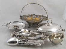 Appraisal: A quantity of silver plated flatware and hollowware