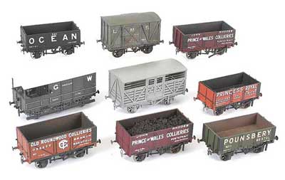 Appraisal: O Gauge Kitbuilt Coopercraft and other -wheel Goods Wagons consisting