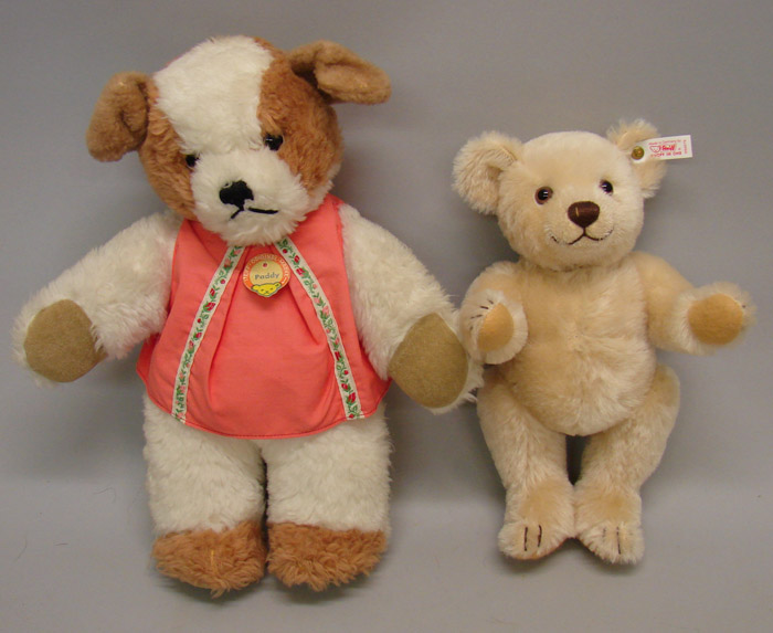 Appraisal: Pair of animals Champagne mohair fully jointed bear with swivel