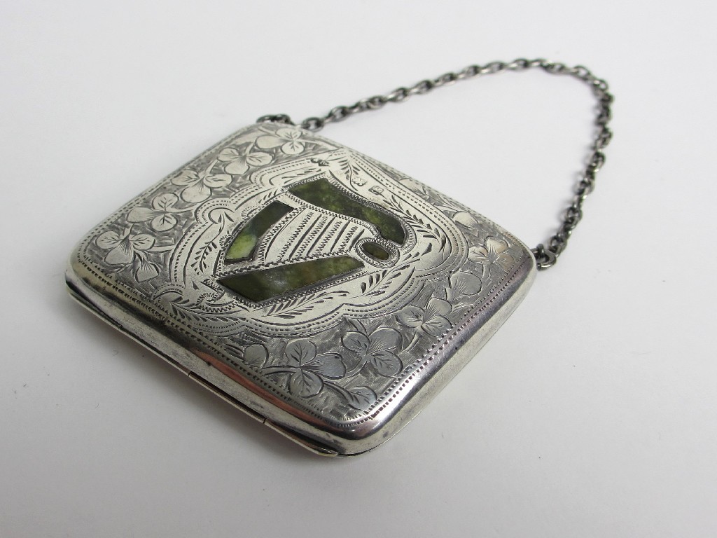 Appraisal: A Victorian silver purse inset with an agate harp surrounded