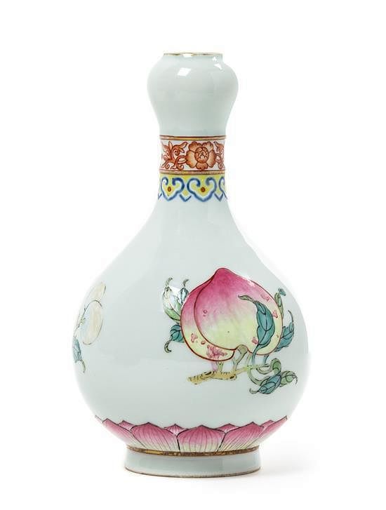 Appraisal: A Famille Rose Garlic Head Vase Height inches A Famille