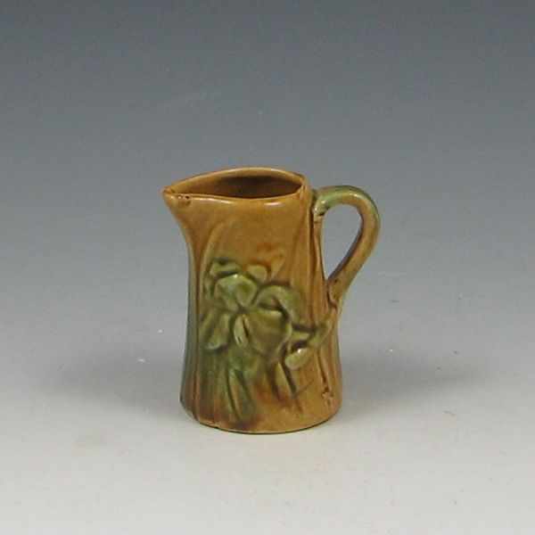 Appraisal: Majolica Creamer marked ''h tiny glaze chip on the base