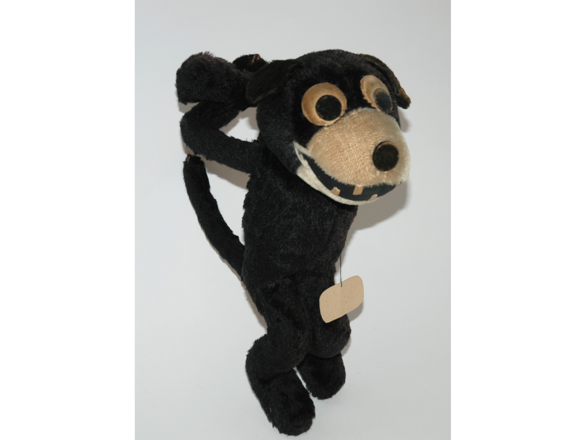 Appraisal: An early Felix the Cat soft toyblack plush with white