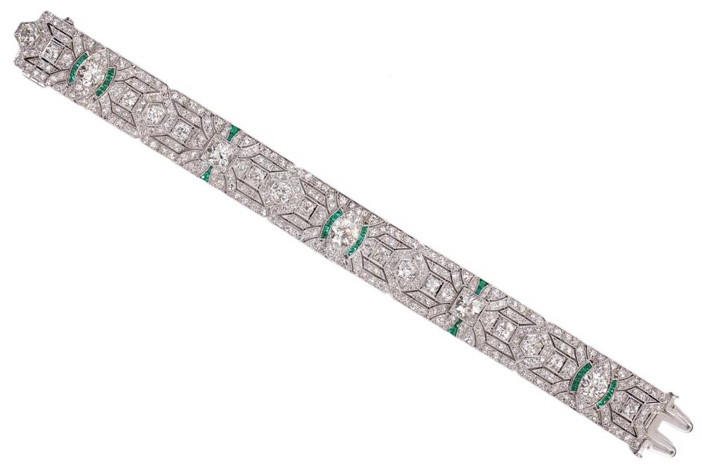 Appraisal: ART DECO CT DIAMOND EMERALD PLATINUM BRACELETLady's Art Deco flexible