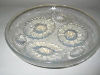 Appraisal: A LALIQUE BOWL of shallow circular form moulded in the