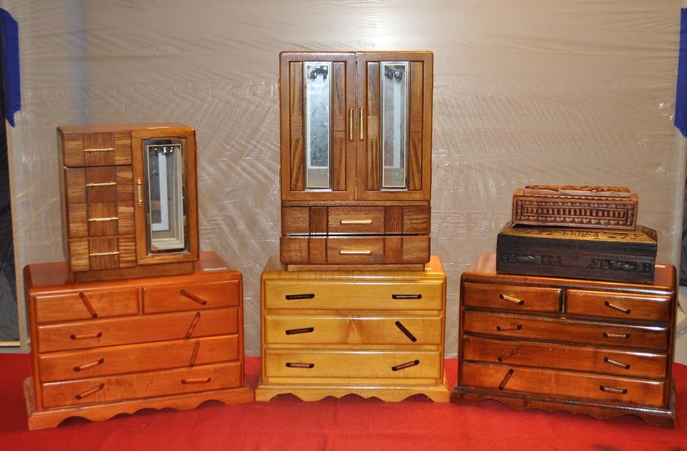 Appraisal: Seven Vintage Wood Jewelry Boxes the largest high wide Use