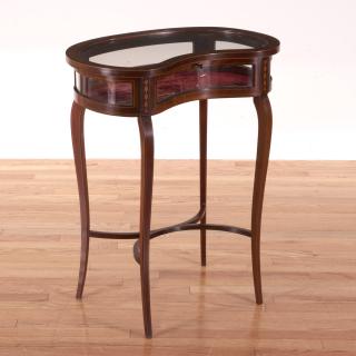 Appraisal: Edwardian mahogany inlaid bijouterie table Edwardian mahogany inlaid bijouterie table