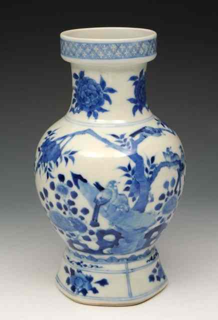 Appraisal: A CHINESE BLUE AND WHITE PORCELAIN BALUSTER VASE decorated with