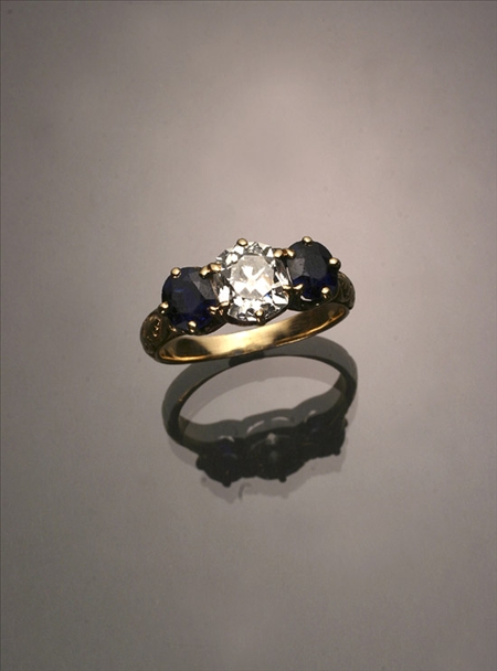 Appraisal: Tested -Karat Yellow-Gold Diamond and Twin-Blue Sapphire Dinner Ring Set