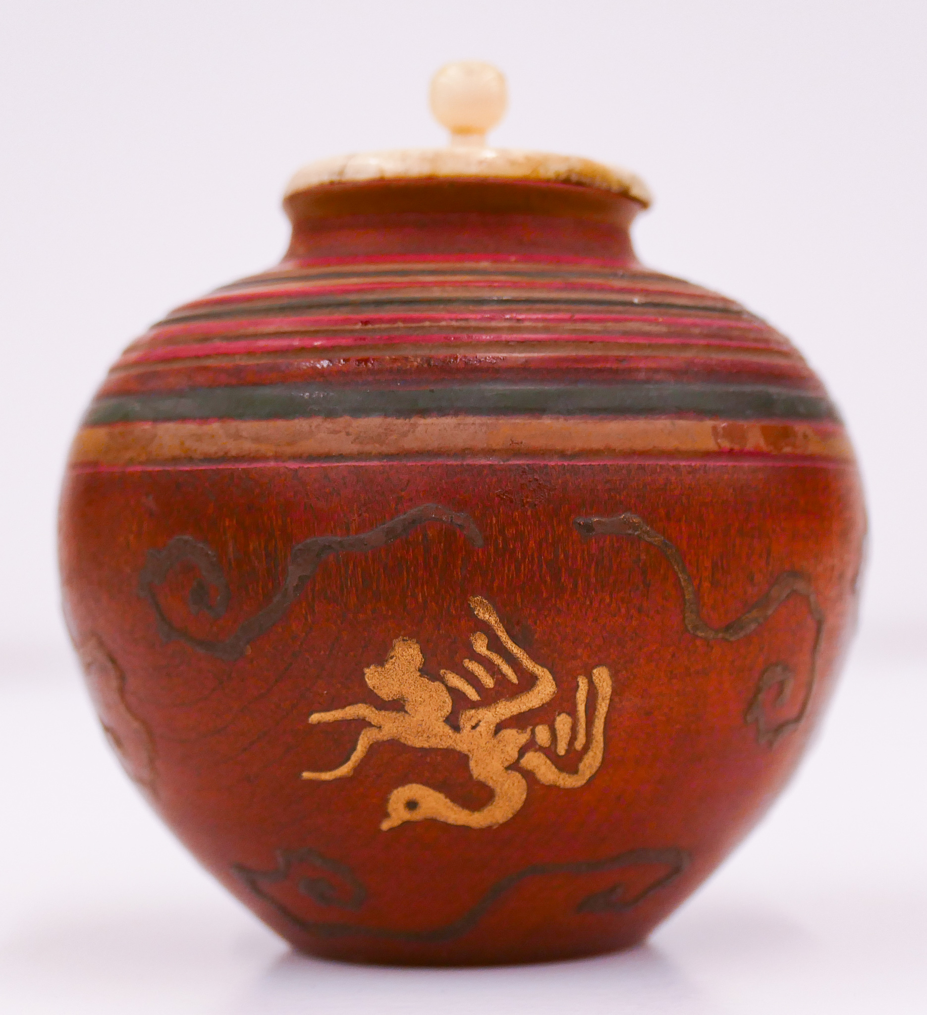 Appraisal: Japanese Meiji Lacquered Cha-ire Tea Caddy '' - Damaged lid