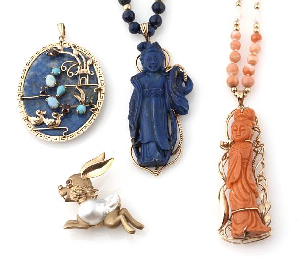 Appraisal: A collection of lapis lazuli coral and cultured pearl jewelry