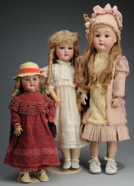 Appraisal: Lot of German Bisque Child Dolls Description Schoenau Hoffmeister new