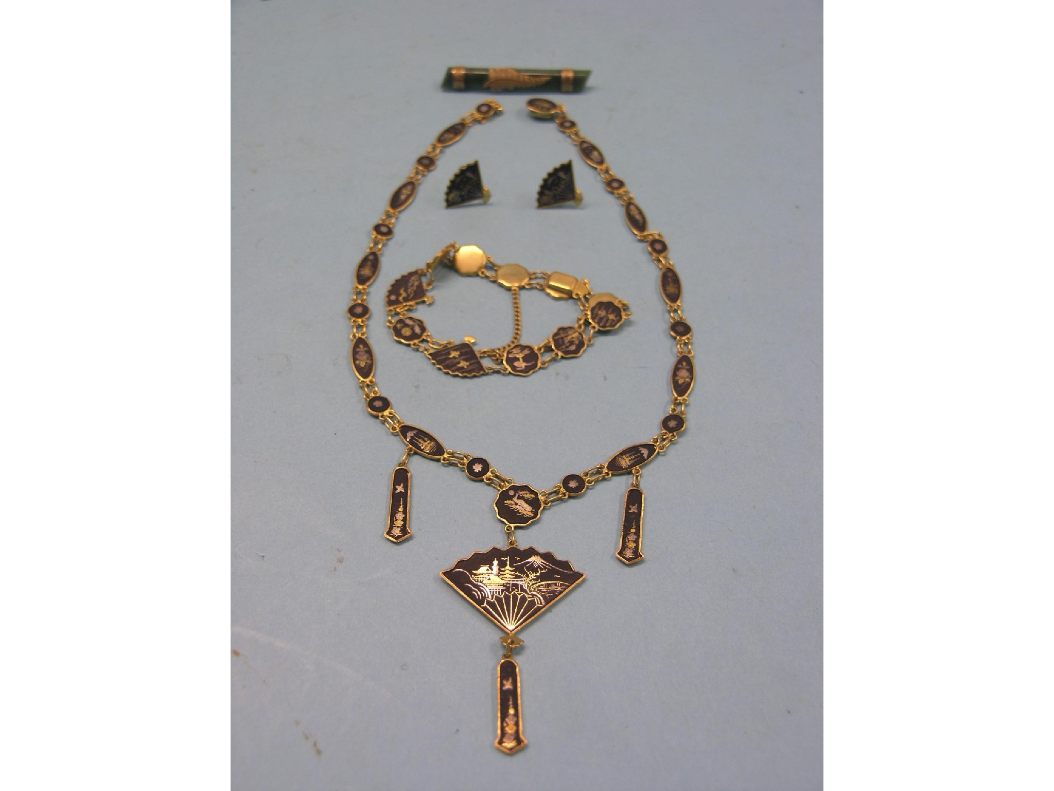 Appraisal: Chinese jewellery gold necklace matching bracelet and pair of ear-rings