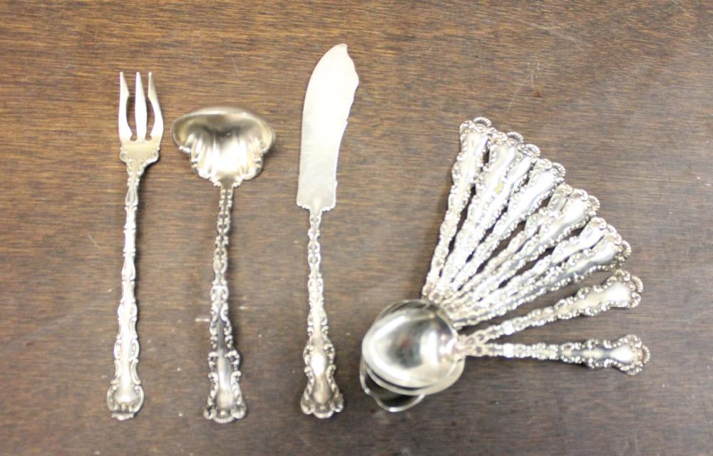 Appraisal: THIRTEEN STERLING SILVER FLATWARE ITEMS comprised of teaspoons sauce ladle