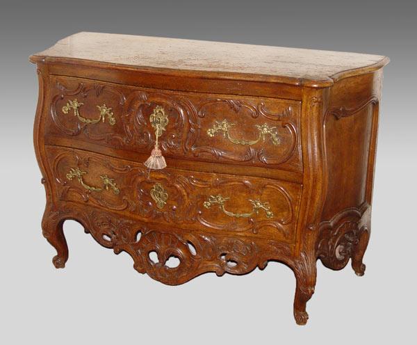 Appraisal: ITALIAN CARVED COMMODE Late th -early th C custom carved