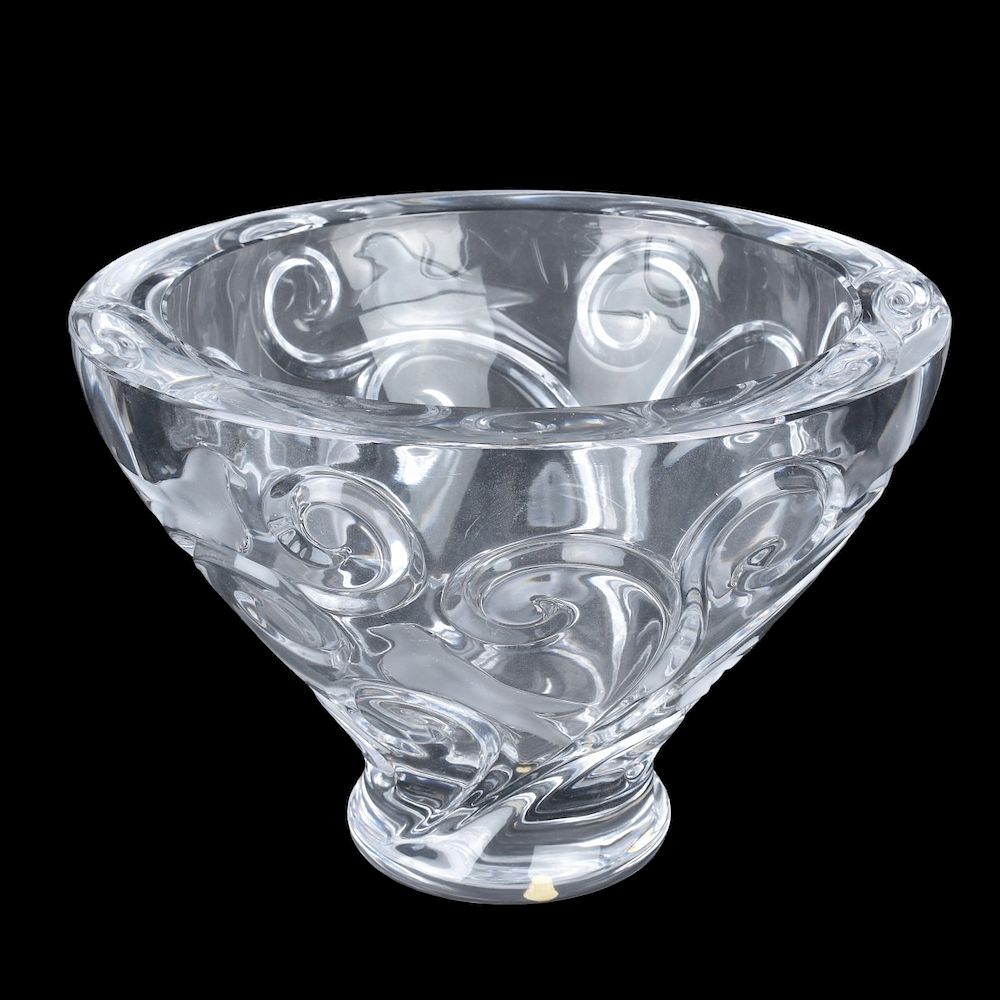 Appraisal: Lalique Crystal Verone Bowl Lalique Crystal Verone Bowl Signed Lalique