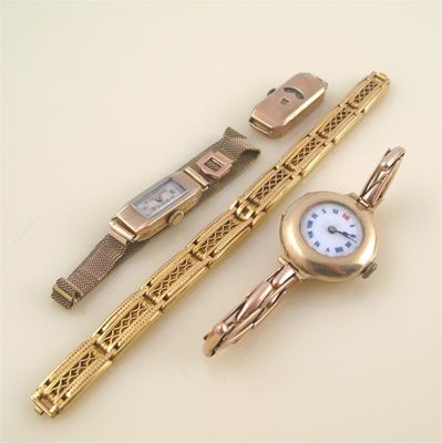 Appraisal: A ladies ct gold wrist watch On a pink gold