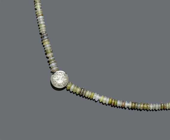 Appraisal: DIAMOND NECKLACE VONR TI DESIGN Platinum Casual-elegant necklace of numerous