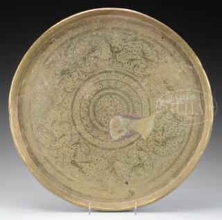 Appraisal: ENGRAVED ROUND BRASS TRAY ENGRAVED ROUND BRASS TRAY th century