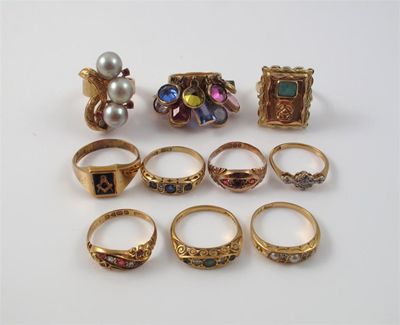 Appraisal: Ten assorted stone set gold rings And a Victorian ring