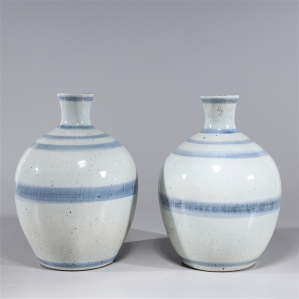 Appraisal: Two Chinese blue and white glazed vessels with concentric rings