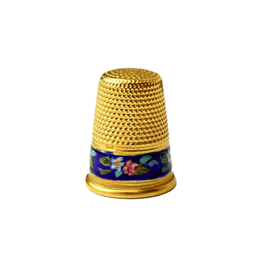 Appraisal: An ct gold and enamel thimble marked decorated with a