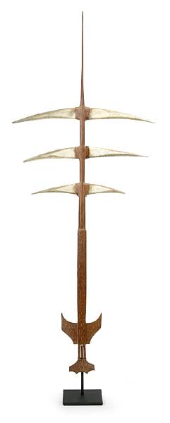 Appraisal: A Wuvulu Island wood and whalebone staff Papua New Guinea