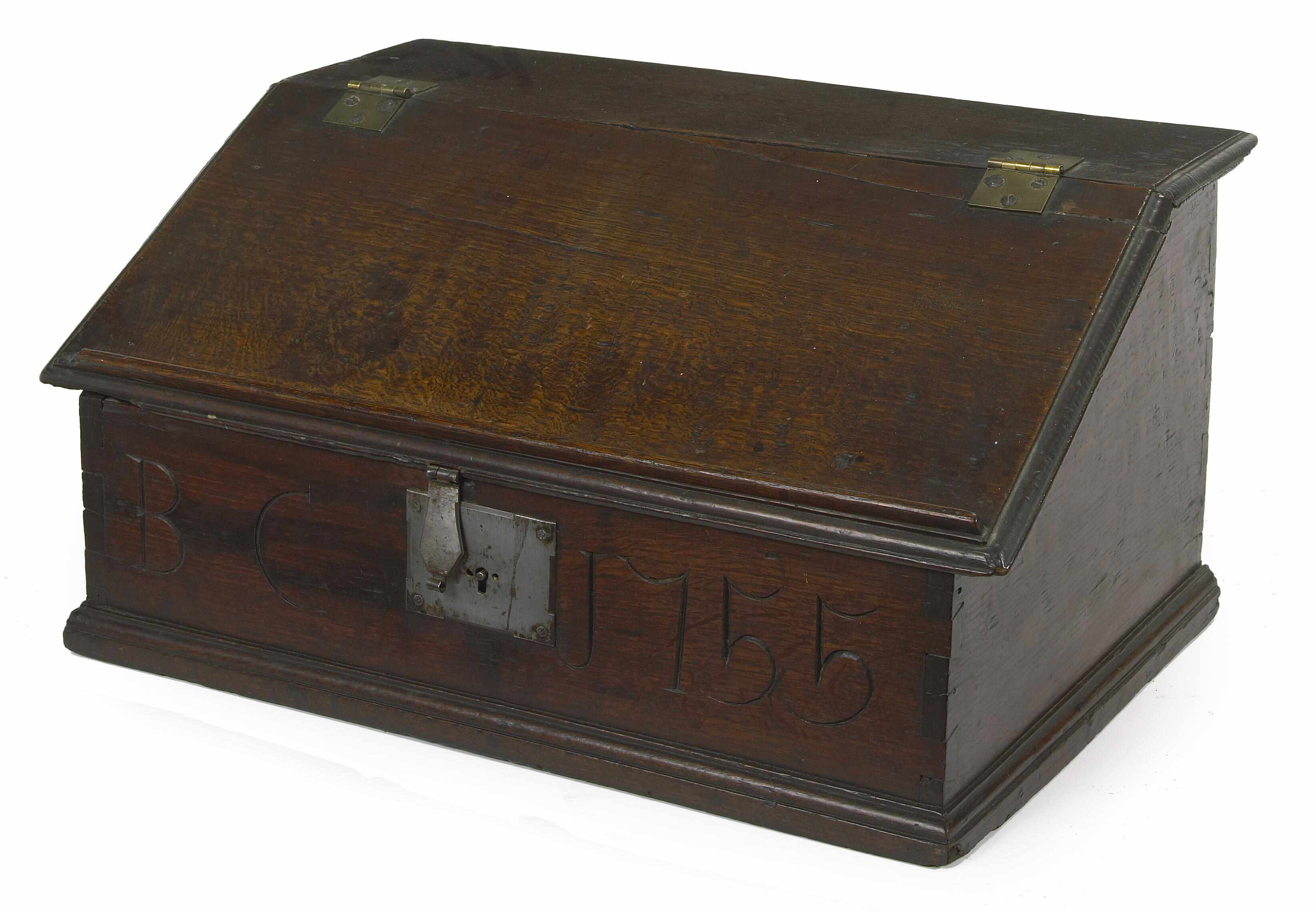 Appraisal: An English oak bible box late th early th centuryheight