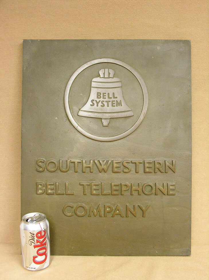 Appraisal: SOUTHWESTERN BELL BRONZE WALL PLAQUE Bell system - solid bronze