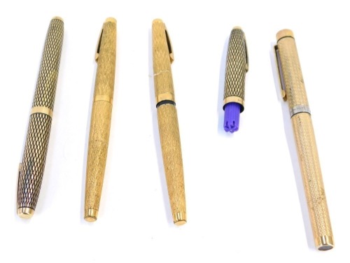 Appraisal: A group of Parker and Sheaffer fountain pens comprising two