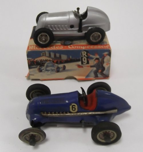 Appraisal: A Gescha Mercedes compressor clockwork racing car in original box