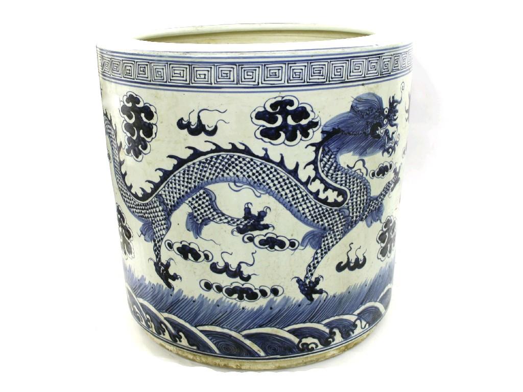 Appraisal: Large Chinese blue and white cylindrical jardiniere decorated with a