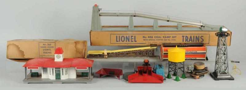 Appraisal: Lot of Lionel Train Accessories American Post-war Includes no barrel