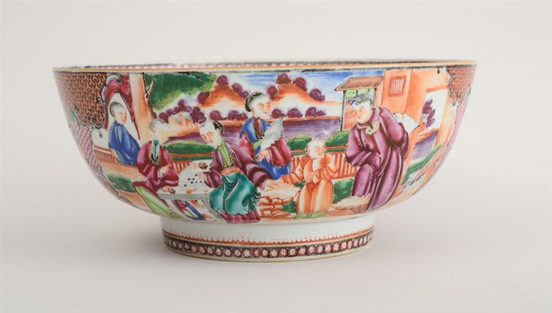 Appraisal: CHINESE EXPORT PORCELAIN MANDARIN PALETTE PORCELAIN PUNCH BOWL With two