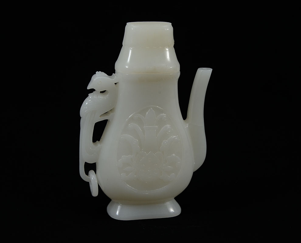 Appraisal: CHINESE CARVED WHITE JADE TEA POT Carved white jade or