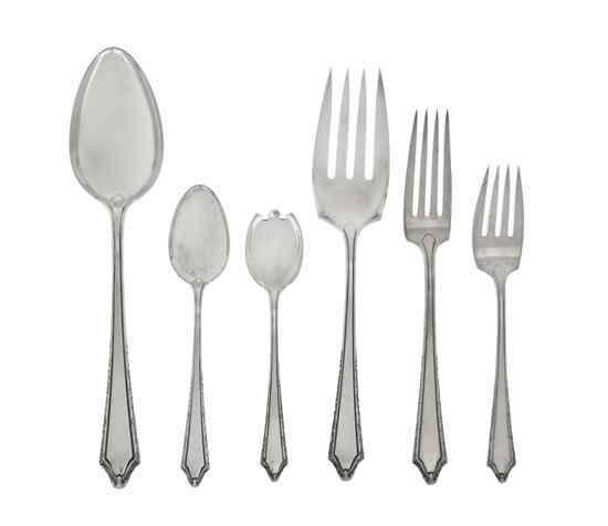 Appraisal: An American Sterling Silver Flatware Service for Eight Towle comprising