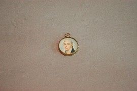 Appraisal: A circular miniature of a gentleman in a white cravat