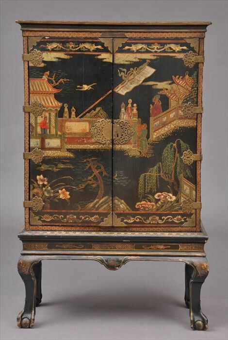 Appraisal: CHINESE EXPORT-STYLE JAPANNED CABINET-ON-STAND The cabinet with molded rectangular top