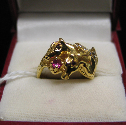 Appraisal: RUBY DIAMOND AND FOURTEEN KARAT GOLD RING The ring with