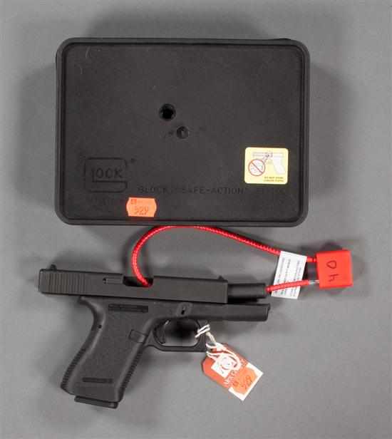 Appraisal: Glock Model Service mm semi-automatic pistol serial XX made in