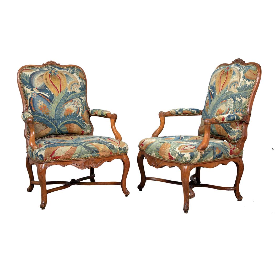 Appraisal: Pair of Early Louis XV Oak Fauteuils a la Reine