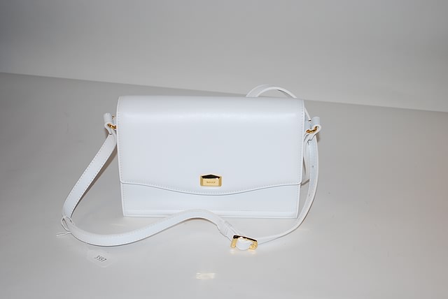 Appraisal: Bally white leather handbag with front closure and adjustable strap