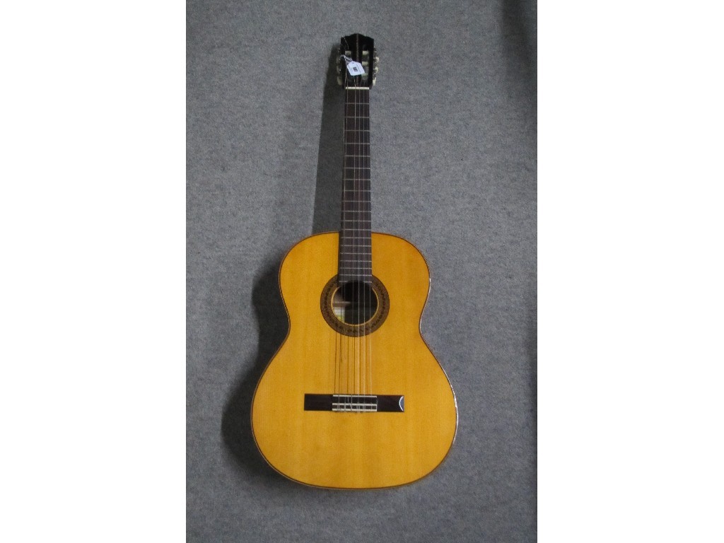 Appraisal: Six string acoustic guitar by Suzuki